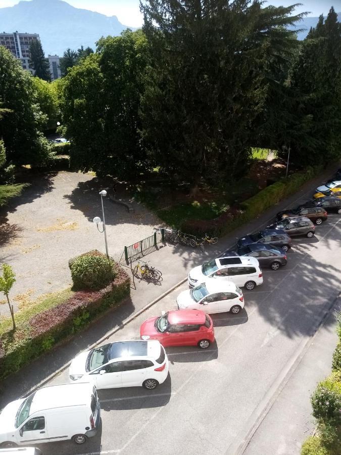 Kilian Campus Uga Daire La Tronche  Dış mekan fotoğraf